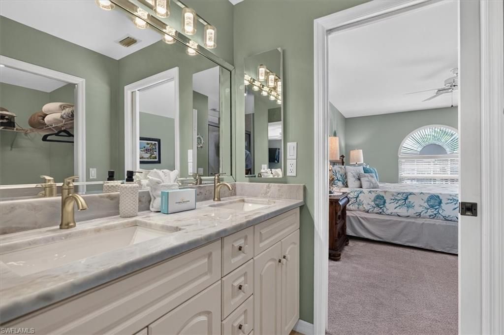401 Donora Blvd, Fort Myers Beach, FL 33931 Photo