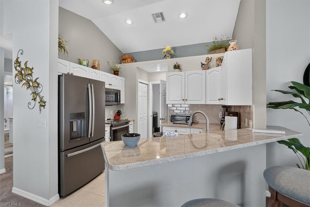 401 Donora Blvd, Fort Myers Beach, FL 33931 Photo