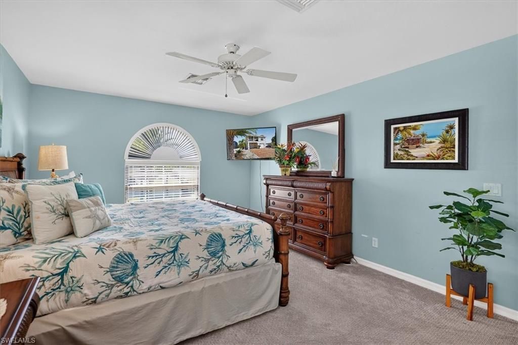 401 Donora Blvd, Fort Myers Beach, FL 33931 Photo