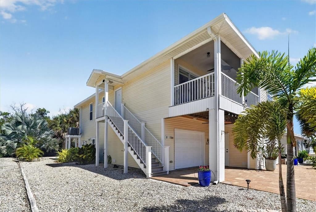 401 Donora Blvd, Fort Myers Beach, FL 33931 Photo