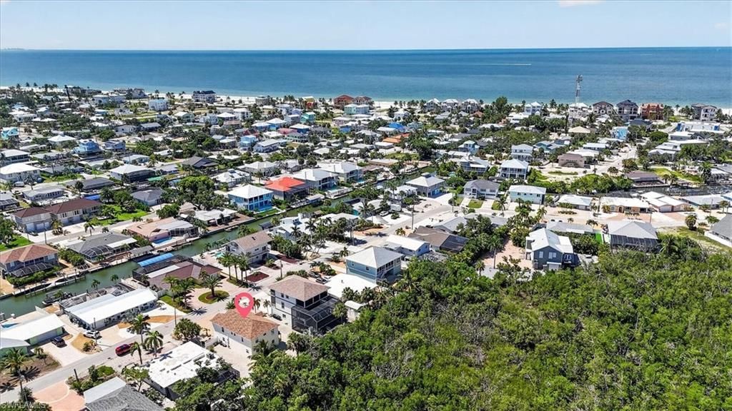 401 Donora Blvd, Fort Myers Beach, FL 33931 Photo