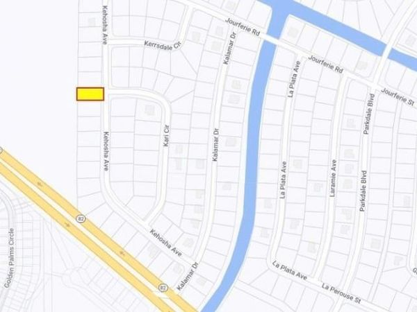 716 Kehosha AVE , LEHIGH ACRES, FL 33974