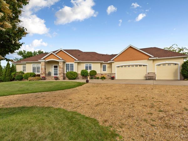 20 W Clear Lake Drive, Ceylon, MN 56121