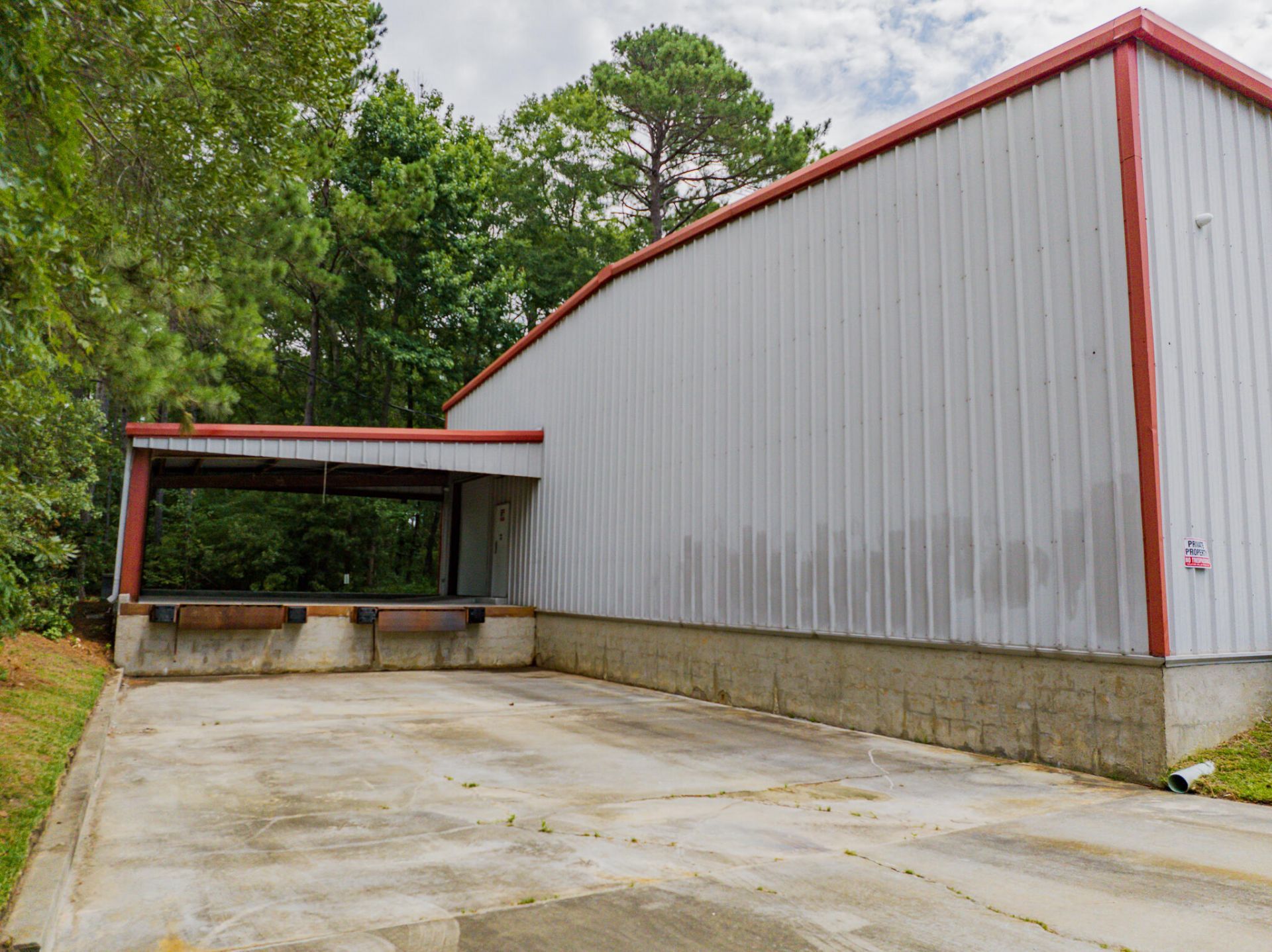 3138 Industry Drive  Photo 5