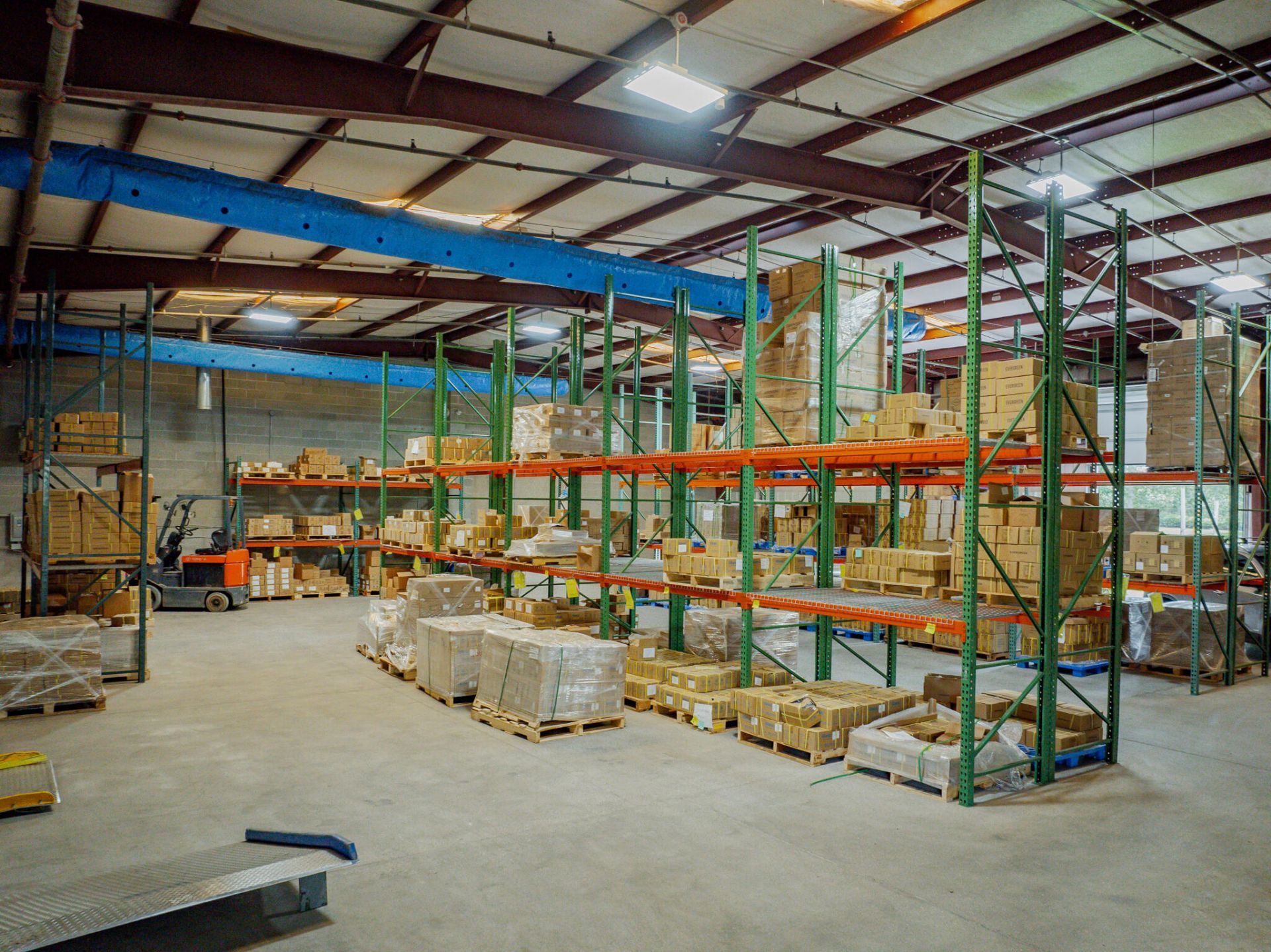 3138 Industry Drive  Photo 8