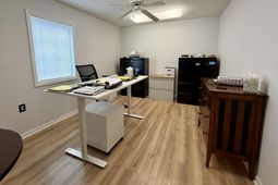 2050 Spaulding Drive  photo 4