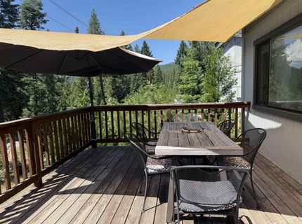 2960 Highway 147, Lake Almanor, CA 93647 Photo