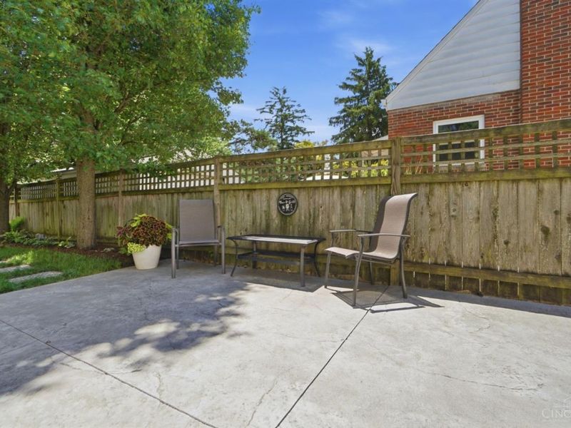 3818 Pocahontas Avenue, Mariemont, OH 45227 Photo 41
