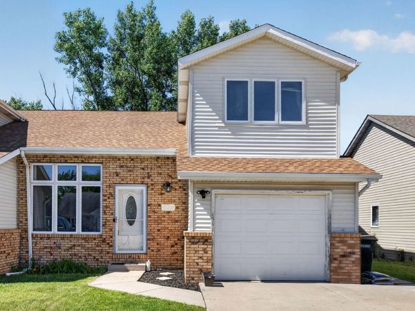 574 W Oak Street , Coal City, IL 60416