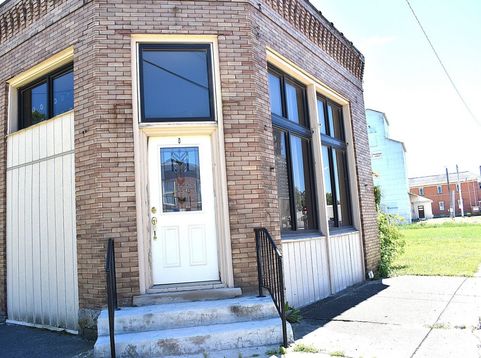 Main Photo