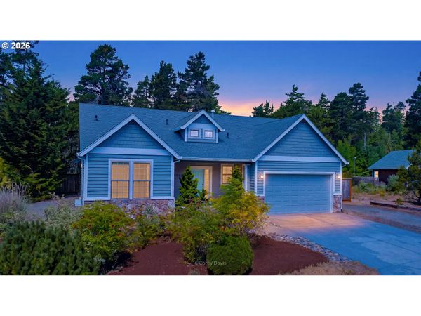 10140 PINE RIDGE DR, Manzanita, OR 97130