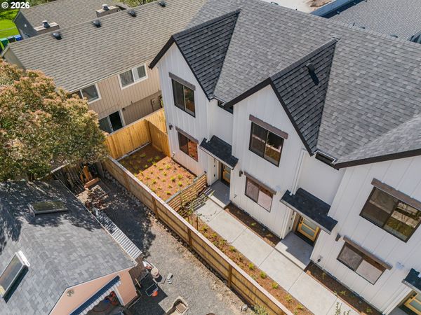 5187 SE 28th AVE, Portland, OR 97202