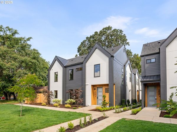 3863 N Willis BLVD, Unit 8, Portland, OR 97217