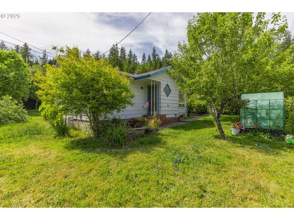 1775 N FIR ST, Coquille, OR 97423