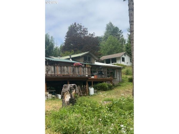 67535 N BAY RD, North Bend, OR 97459