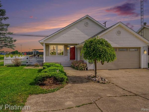 2688 W Genesee Street, Lapeer, MI 48446