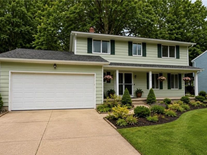 8030 Grovewood Drive, Mentor, OH 44060 Photo 5