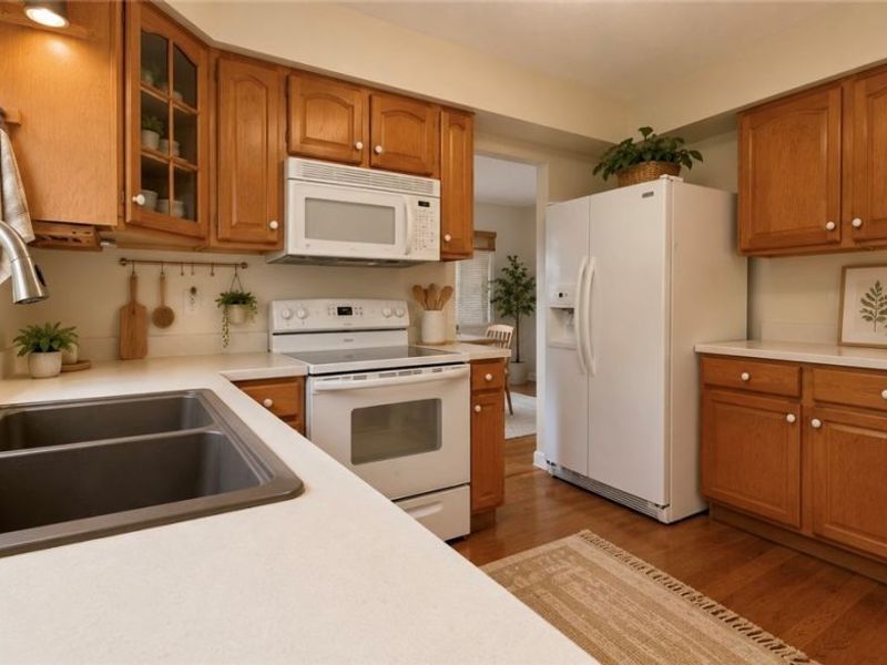 8030 Grovewood Drive, Mentor, OH 44060 Photo 6