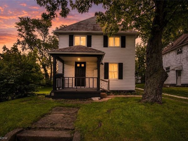 1424 S Liberty Avenue , Alliance, OH 44601