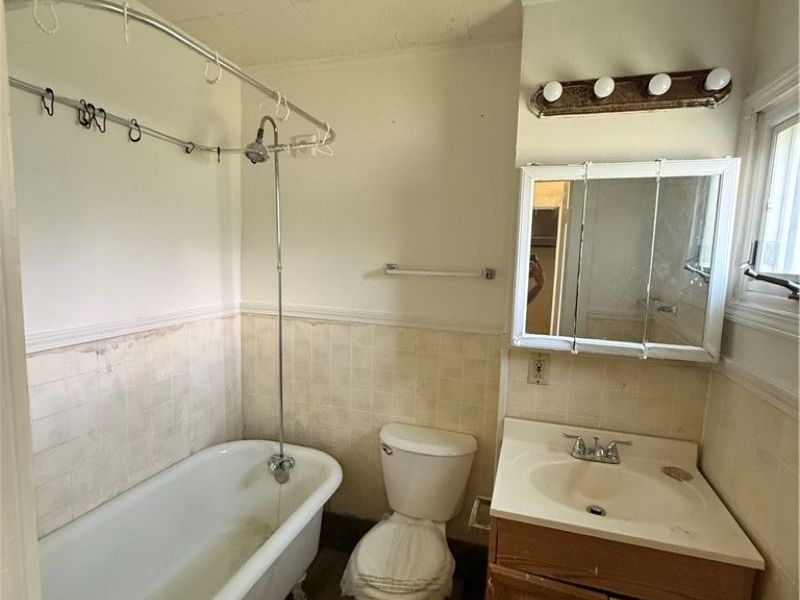 3437 E 69th Street, Cleveland, OH 44127 Photo 22