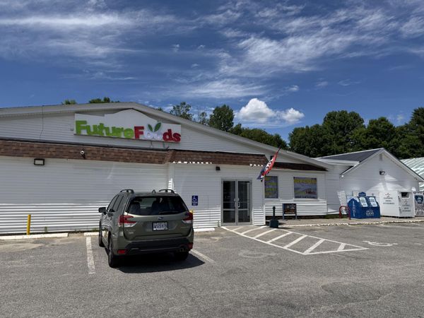 21, 27, 33 Depot Square, Mechanic Falls, ME 04256