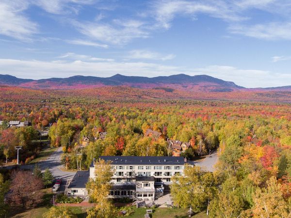 300 Commons Circle , Unit 300, Carrabassett Valley, ME 04947