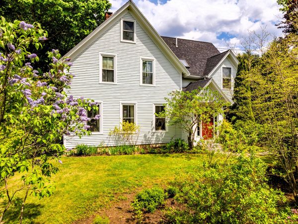 29 Spruce , Rockport, ME 04856