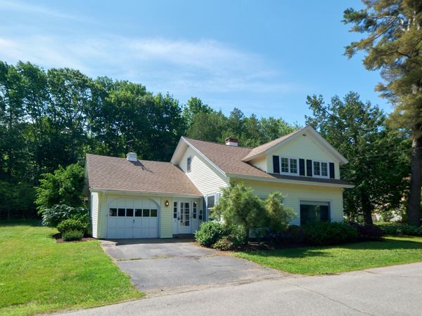 6 Highland Avenue, Camden, ME 04843