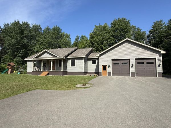 325 Bangor Street, Houlton, ME 04730
