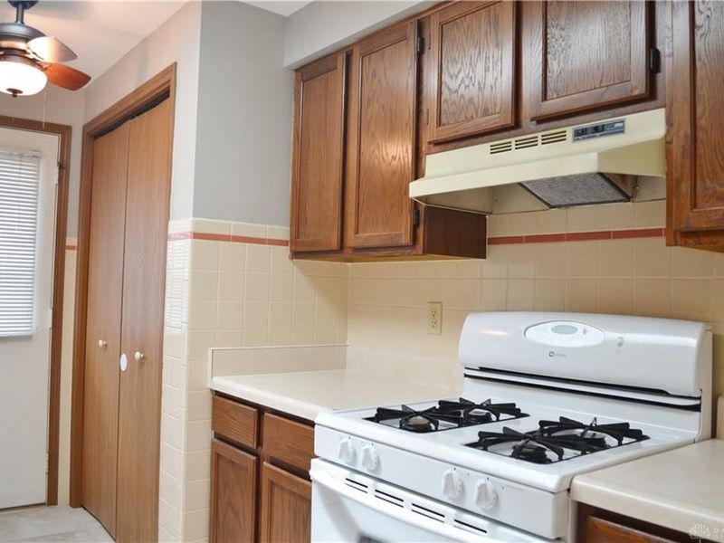 4430 E Ridgewood Road, Moorefield Township, OH 45503 Photo 8