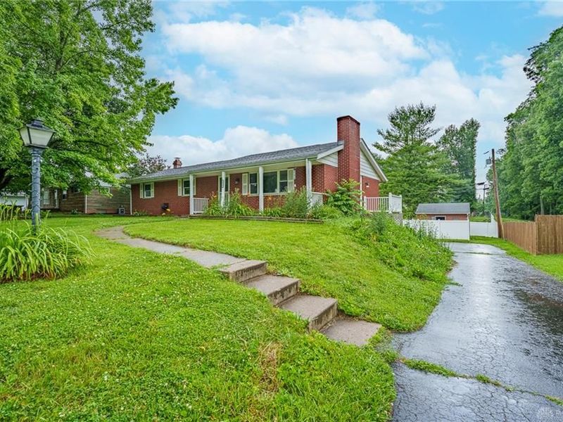 270 Kinsey Road, Xenia Township, OH 45385 Photo 2