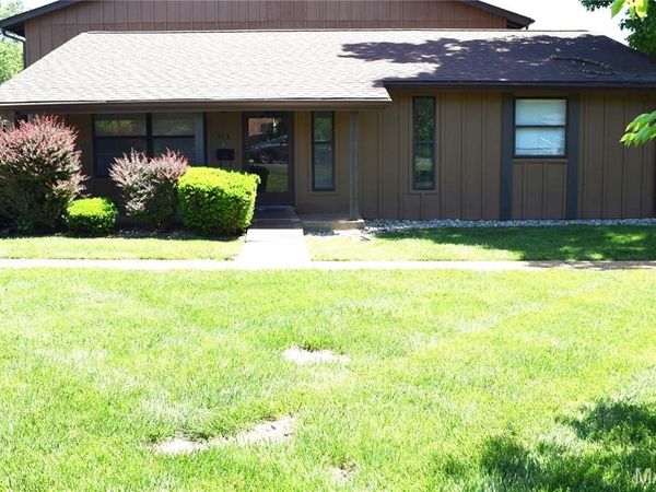404 Whitehall Court, Belleville, IL 62223