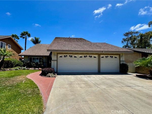24862 Luton, Laguna Hills, CA 92653