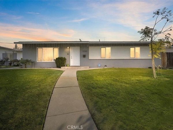 3209 Idaho, Bakersfield, CA 93305