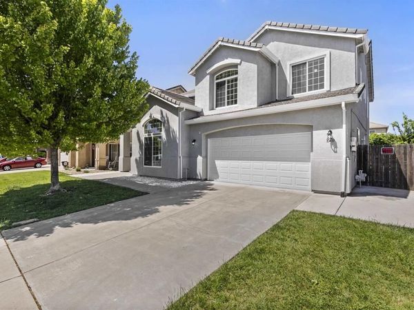 10433 Lone Star Way, Stockton, CA 95209
