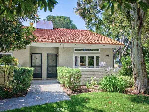 824 Via Alhambra, Unit D, Laguna Woods, CA 92637