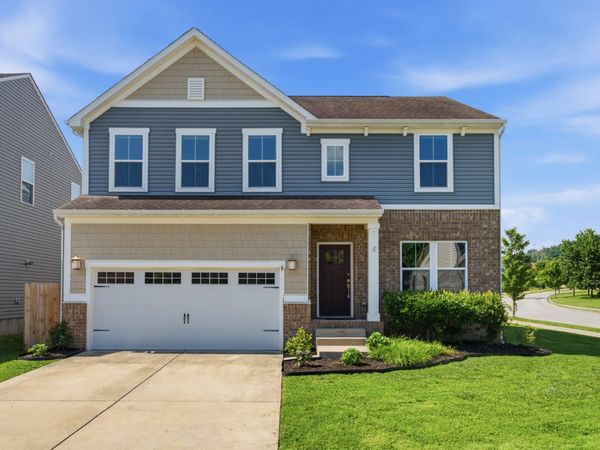 1568 Brockton Ln, Nashville, TN 37221