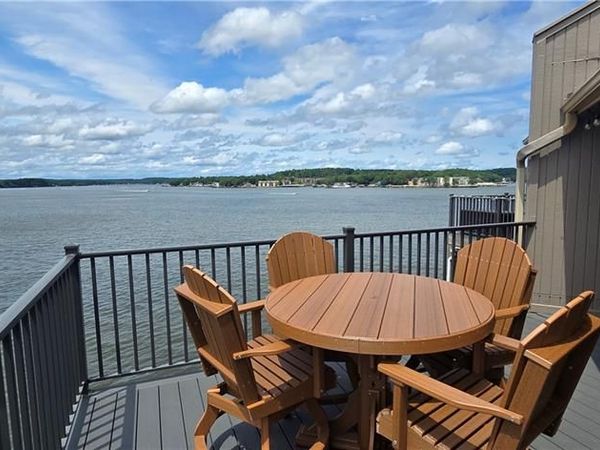 24 Sunrise Ridge Drive, Unit 233 (4C), Sunrise Beach, MO 65079