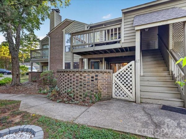 1608 Sharon Road W, Unit 47, Charlotte, NC 28210