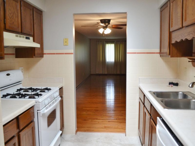 4430 E Ridgewood Road, Springfield, OH 45503 Photo 11
