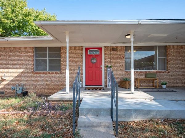 108 W Paul Street, Elmore City, OK 73433