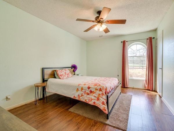 910 Duncan LN, Unit 2, Austin, TX 78705