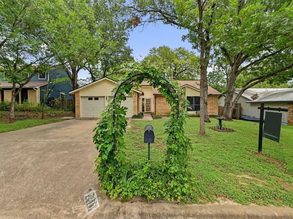 2411 Roehampton DR, Austin, TX 78745