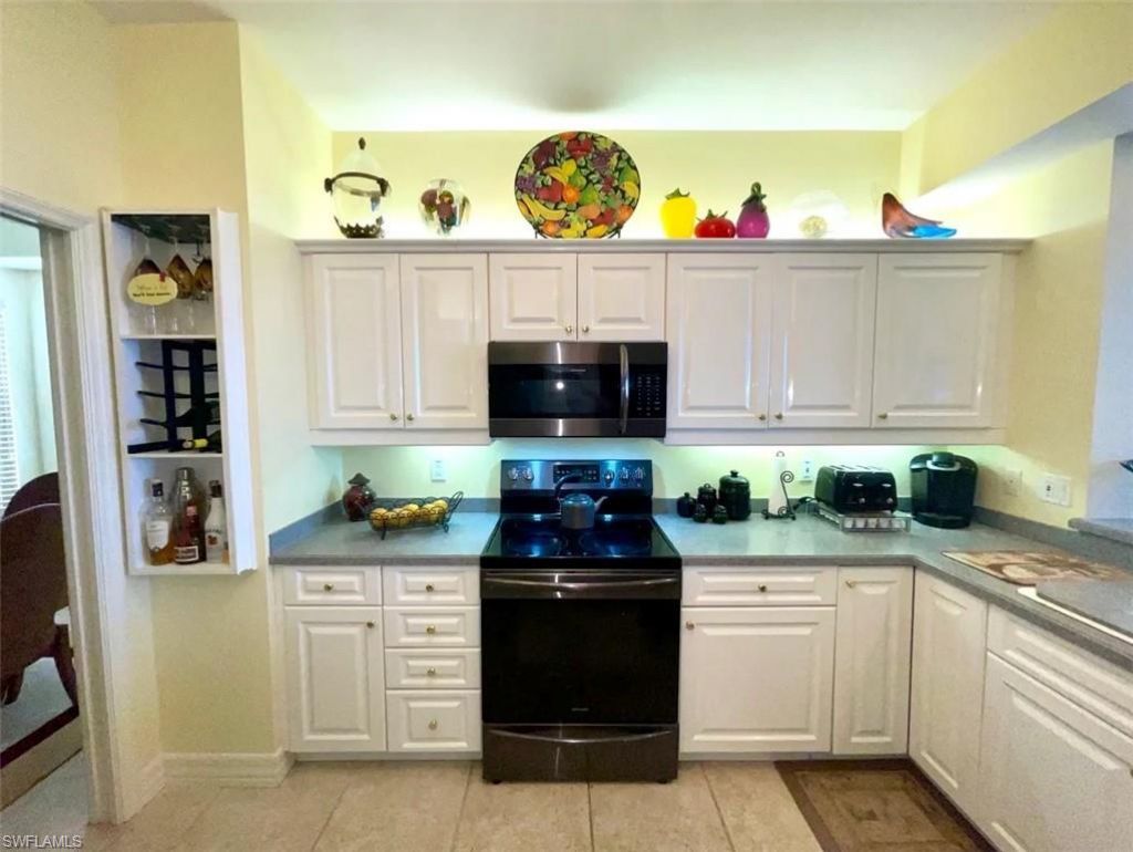 451 Bayfront Pl , Unit 5311, Naples, FL 34102 Photo
