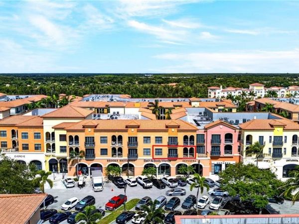 23161 Fashion DR, Unit 7210, ESTERO, FL 33928