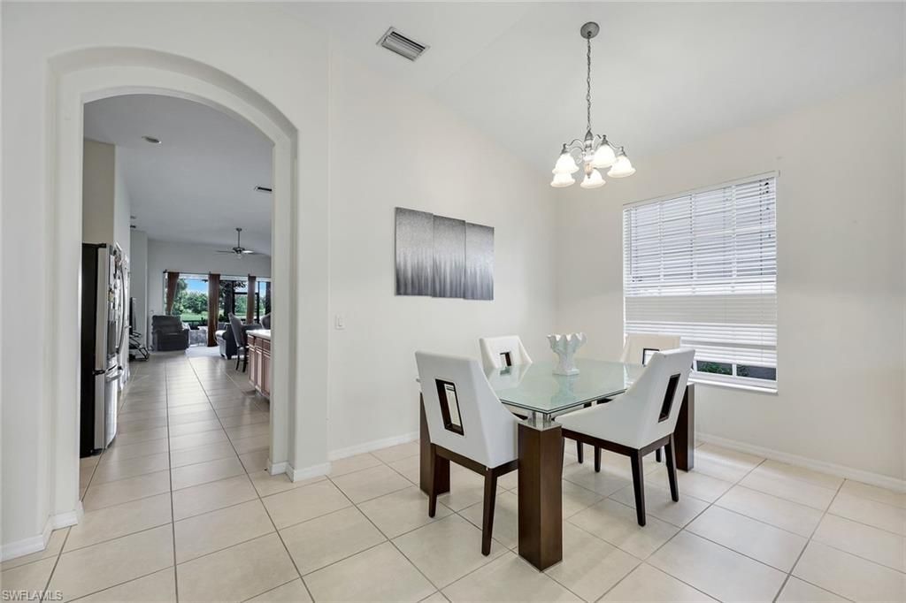 2010 Fairmont Ln , Naples, FL 34120 Photo
