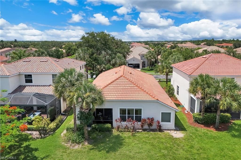 2010 Fairmont Ln , Naples, FL 34120 Photo