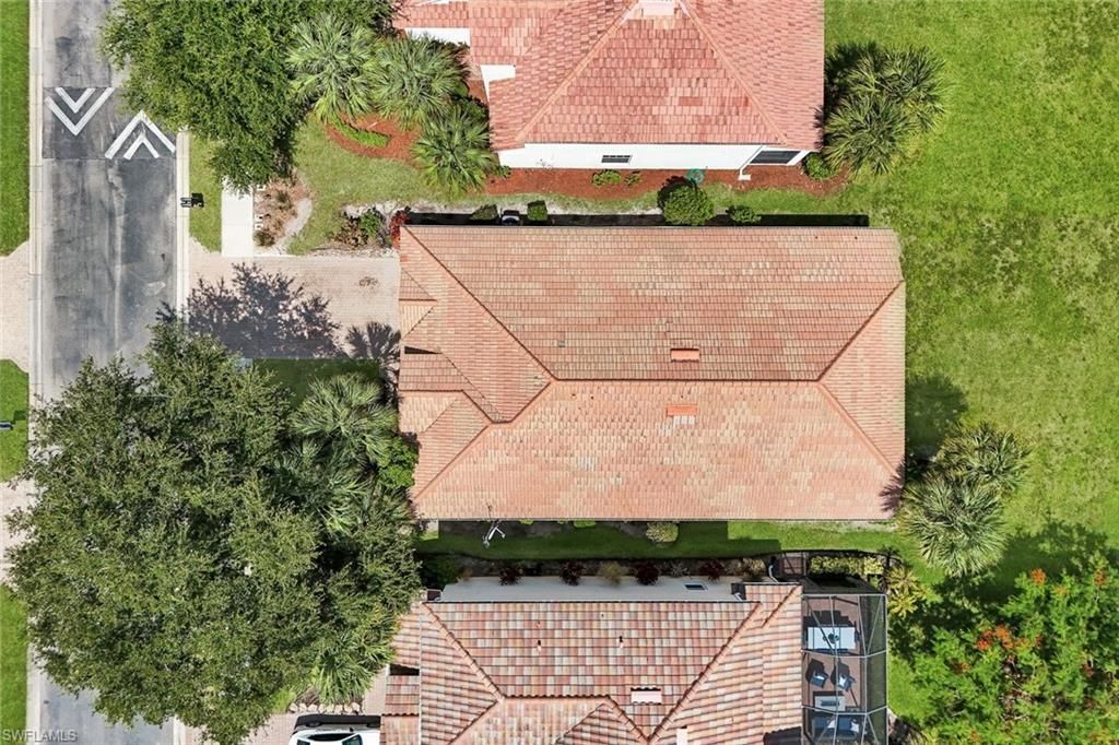 2010 Fairmont Ln , Naples, FL 34120 Photo