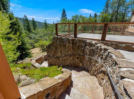 12455 Hallwood Pl, Grass Valley, CA 95949 Photo