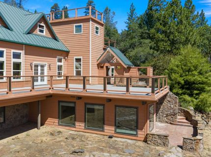 12455 Hallwood Pl, Grass Valley, CA 95949 Photo